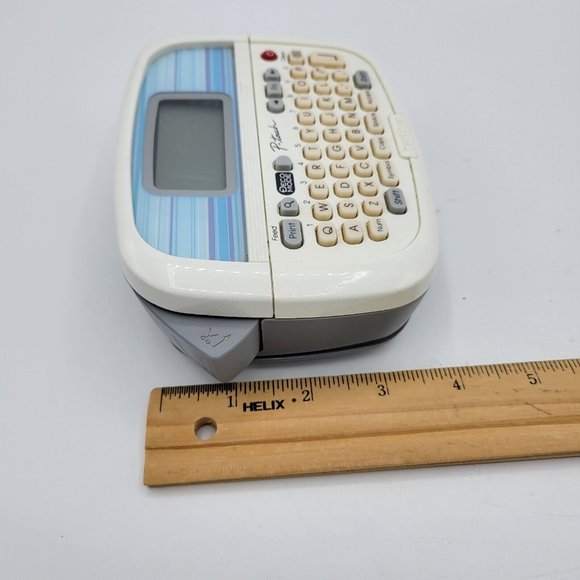 Brother Label Maker Battery Operated Machine  Tested - Picture 8 of 12